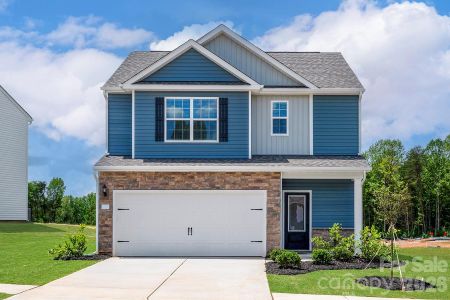 New construction Single-Family house 6730 Fairford Dr, Charlotte, NC 28215 - image