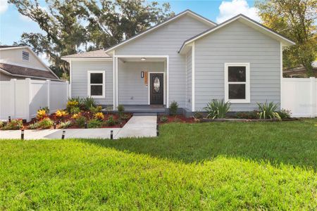 New construction Single-Family house 1114 N Johnson Street, Plant City, FL 33563 - photo 0