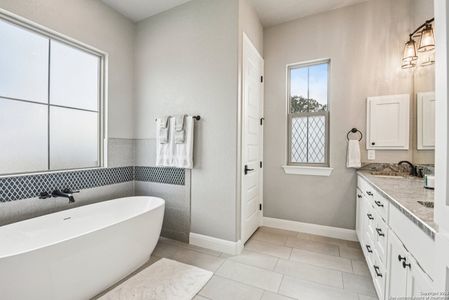 New construction Single-Family house 132 Wood Valley Dr, Adkins, TX 78101 - image 12