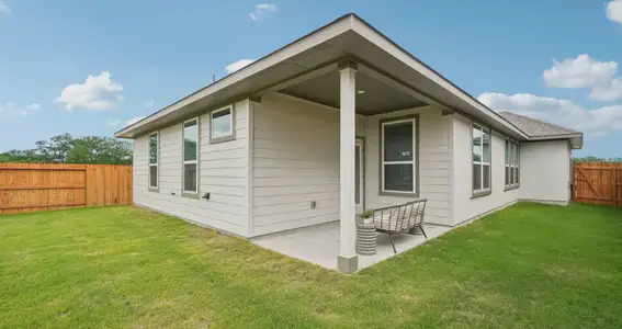 New construction Single-Family house 2009 Shepards St, Seguin, TX 78155 plan Avril - image 3