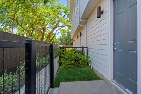 New construction Townhouse house 2505 Bluebonnet Ln, Unit 3, Austin, TX 78704 - image 2