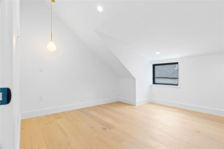 New construction Single-Family house 705 W Annie St, Unit 1, Austin, TX 78704 - photo 26 26