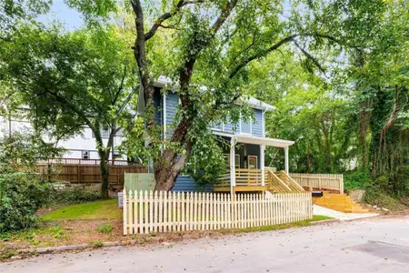 New construction Single-Family house 1631 Burton St Se, Atlanta, GA 30315 - image