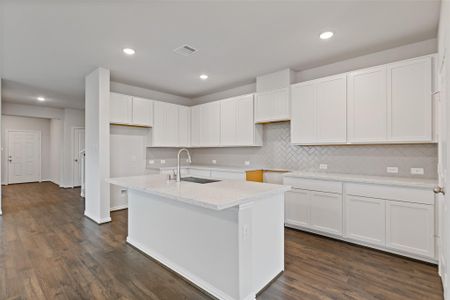 New construction Single-Family house 21902 Iris Colony Dr, Waller, TX 77484 plan Landmark Series - Meyerson - image 9