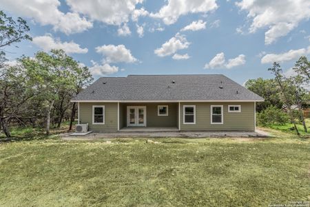 New construction Single-Family house 635 Cactus Flower, Canyon Lake, TX 78133 null- photo 38 38