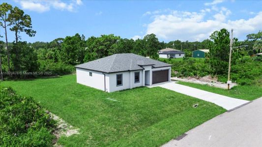 New construction Single-Family house 1144 Mobley St E, Lehigh Acres, FL 33974 - image