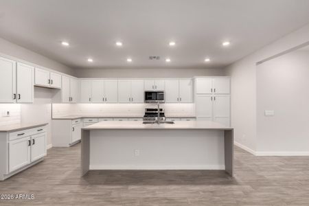 New construction Single-Family house 17451 W Las Palmaritas Dr, Waddell, AZ 85355 plan 2028 - image 6