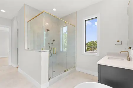 New construction Single-Family house 4302 W Obispo St, Tampa, FL 33629 - image 18
