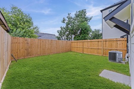 New construction Single-Family house 7225 Tierwester St, Houston, TX 77021 null- photo 0