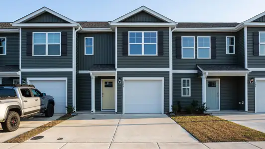 New construction Single-Family house 104 N Grassland Rd, Surf City, NC 28445 plan Pearson - image