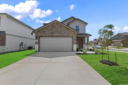 New construction Single-Family house 11722 Lavendale Hunt, San Antonio, TX 78245 plan The Nicole - image