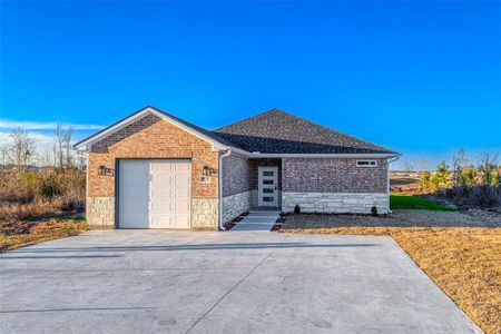 New construction Single-Family house 812 Road 57071, Cleveland, TX 77327 - photo 0