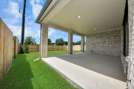 New construction Single-Family house 25410 Cove Bend Wy, Magnolia, TX 77355 plan 254 - image 2