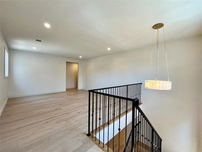 New construction Single-Family house 808 Northwood Rd, Fort Worth, TX 76107 null- photo 13 13