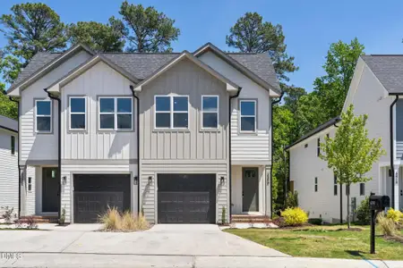 New construction Townhouse house 639 Conover Rd, Unit B, Durham, NC 27703 - image