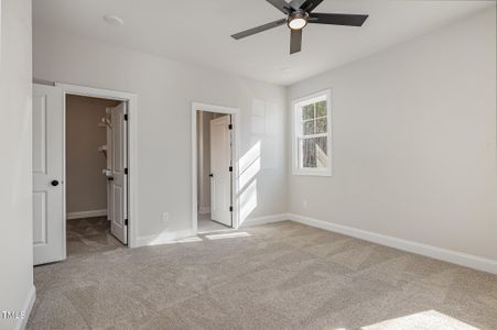 New construction Single-Family house 50 N Rowsham Pl, Smithfield, NC 27577 null- photo 12 12