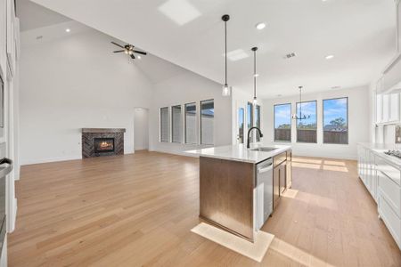 New construction Single-Family house 4000 Reserve Wy, Providence Village, TX 76227 plan Ellis - image 12