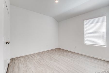New construction Single-Family house 15031 S Nettleton Ml, San Antonio, TX 78254 null- photo 6 6