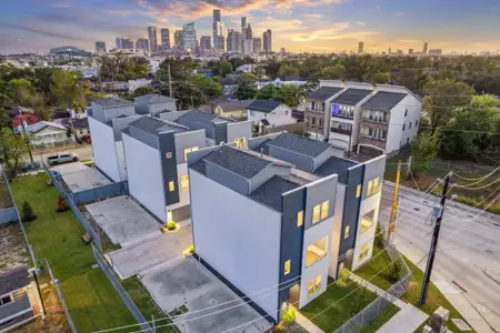 Hardy Skyline by CitySide Homes in Houston - image