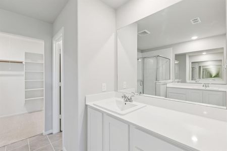 New construction Single-Family house 330 Bond St, Greenville, TX 75402 plan Harrison - Trophy Series | Lot 60' - image 12