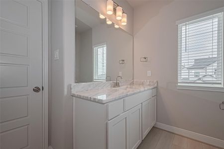 New construction Single-Family house 8917 Grovner Pl, Houston, TX 77055 - image 8