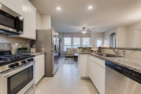 New construction Single-Family house 5907 Grantgrala Dr, Katy, TX 77493 - image 9