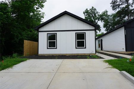 New construction Single-Family house 11553 Persimmon St, Willis, TX 77318 - image