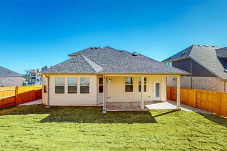 New construction Single-Family house 1105 Calendula Trail, Georgetown, TX 78628 Paramount- photo 0