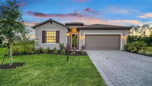 New construction Single-Family house 5321 Seal Isle Ct, Lakewood Ranch, FL 34211 plan Trevi - image