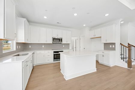 New construction Single-Family house 2560 Peaceful Valley Dr, Columbia, TN 38401 plan Columbus - image 6