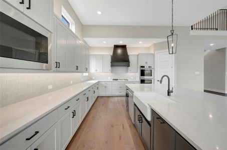 New construction Single-Family house 1102 Chesapeake Ct, Montgomery, TX 77356 plan The Mozart - image