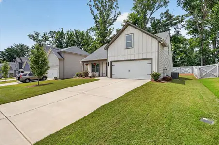 New construction Single-Family house 366 Fox Creek Dr, Braselton, GA 30517 - image 2