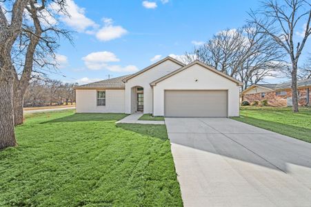 New construction Single-Family house 503 Runaway Bay Dr, Runaway Bay, TX 76246 - image