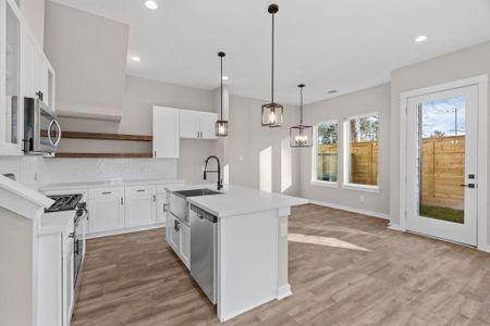 New construction Single-Family house 5925 Wheatley Ln, Houston, TX 77091 - image 15