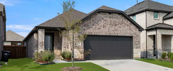 New construction Single-Family house 1709 Coachman Dr, Forney, TX 75126 plan Heath - image