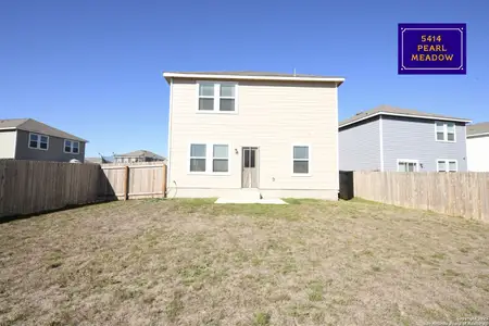 New construction Single-Family house 5414 Pearl Mdw, Converse, TX 78109 - image
