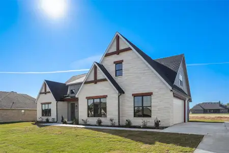 New construction Single-Family house 207 Stuart St, Paradise, TX 76073 - image