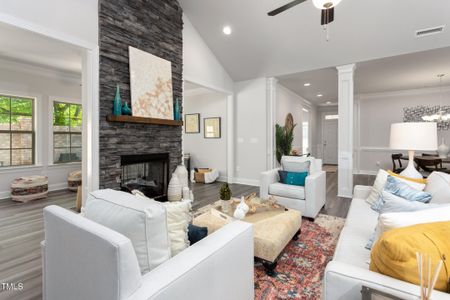 New construction Townhouse house 1053 Beechcraft Dr, Mebane, NC 27302 plan Essex - image 7