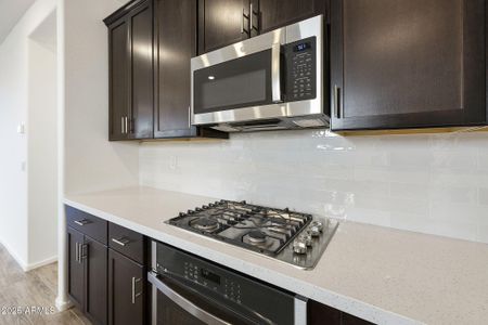 New construction Single-Family house 13247 N 145Th Ln, Surprise, AZ 85379 plan Plan 1529 - image 19