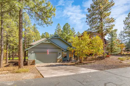 New construction Single-Family house 4180 S Lariat Lp, Flagstaff, AZ 86005 - image