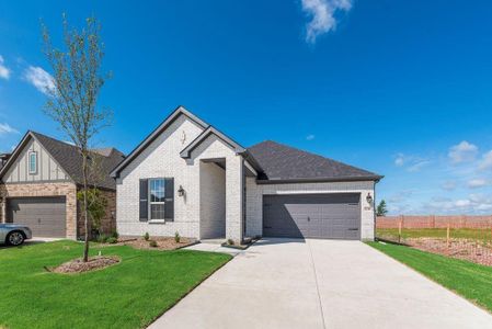 New construction Single-Family house 1128 Redcoat Dr, Forney, TX 75126 plan Huntly - image