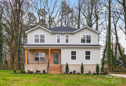 New construction Single-Family house 104B Forest Hills Dr, Mount Holly, NC 28120 - image