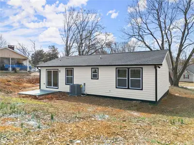 New construction Single-Family house 5843 Meadow View Ln, Flowery Branch, GA 30542 null- photo 33 33