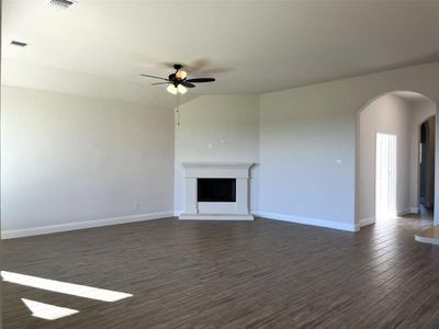 New construction Single-Family house 4014 Foot Hills Dr, Midlothian, TX 76065 Concept 2464- photo 12 12