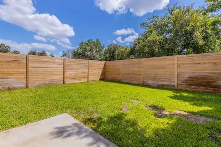 New construction Single-Family house 6117 Richardson Ln, Unit B, Austin, TX 78741 - photo 24 24