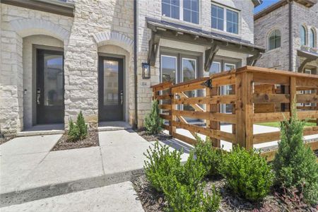 New construction Townhouse house 8144 Legacy Oak Dr, McKinney, TX 75071 Casey Plan- photo 18 18