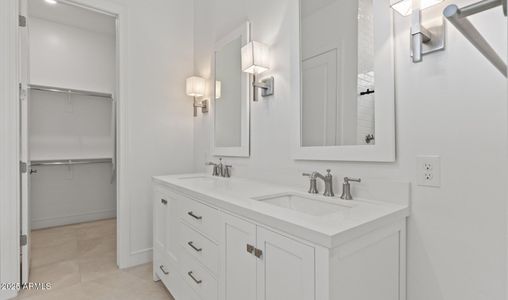 New construction Single-Family house 20315 W Roma Ave, Buckeye, AZ 85396 plan Clyde III - image 10