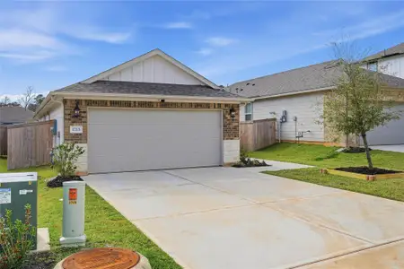 New construction Single-Family house 1713 Cayden Oak Ln, Conroe, TX 77304 plan The Carlsbad (345) - image