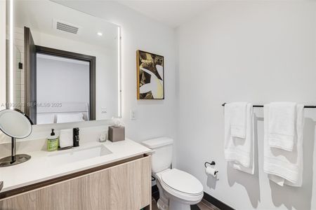 New construction Condo house 398 Ne 5Th St, Unit 3718-3719, Miami, FL 33132 - image 19