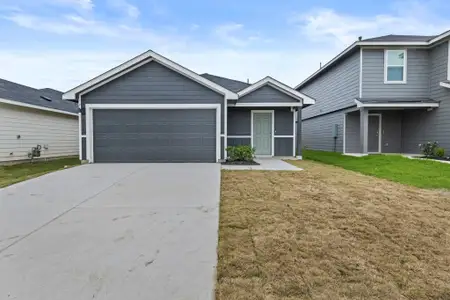 New construction Single-Family house 490 Low Pasture Trl, Maxwell, TX 78656 plan The Caprock - image
